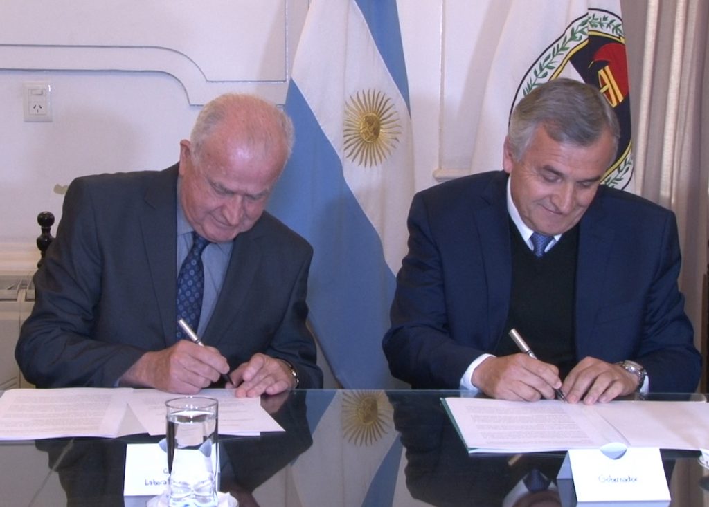 Gobierno de Jujuy y Knop Laboratorios firman acuerdo para desarrollo de cannabis medicinal
