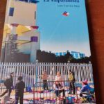 La Valparadisea de Luis Correa-Díaz: crónica de Eddie Morales Piña